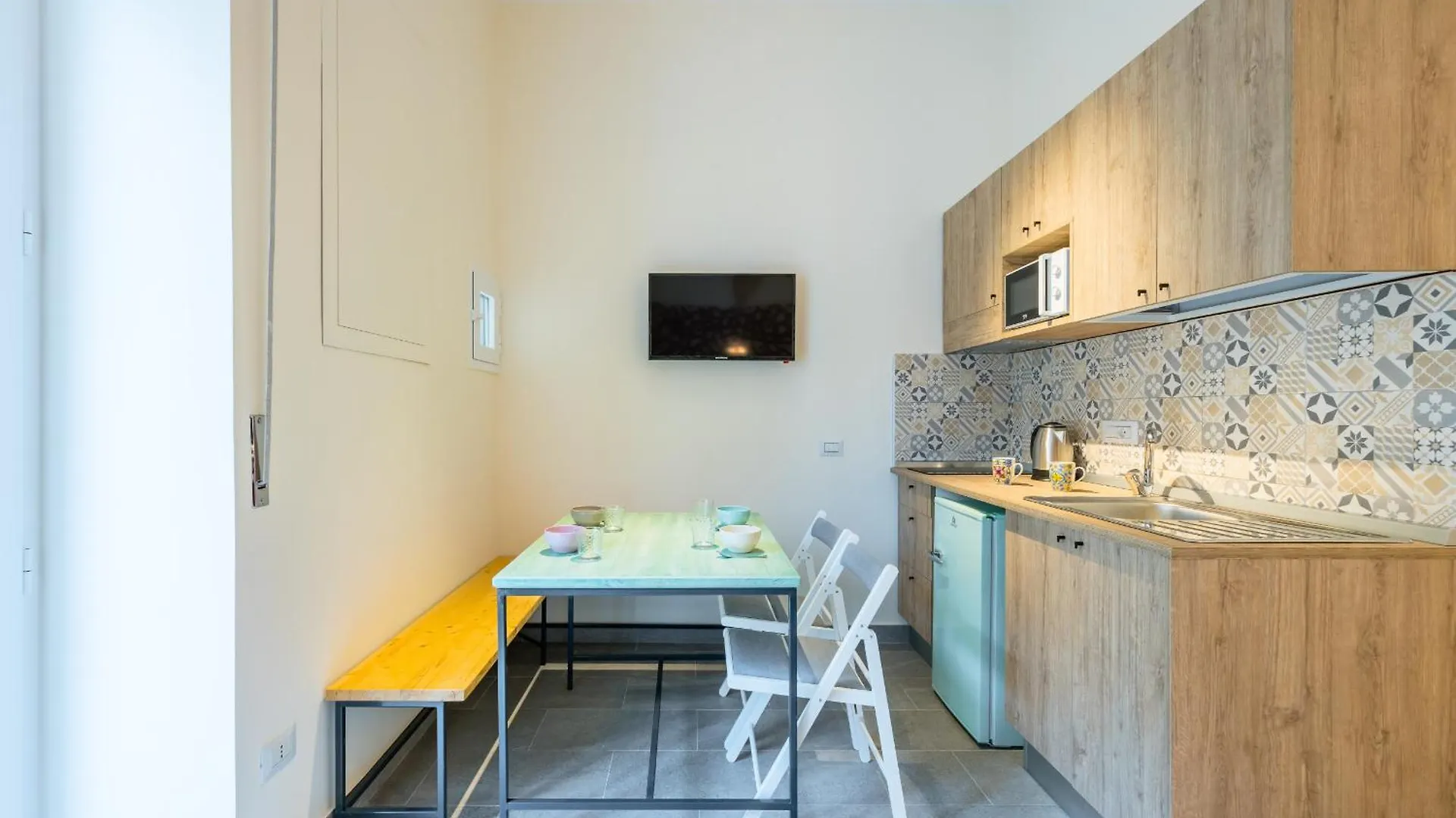 Central Station Housing Apartments II By Wonderful Italy Neapol 0*,  Włochy