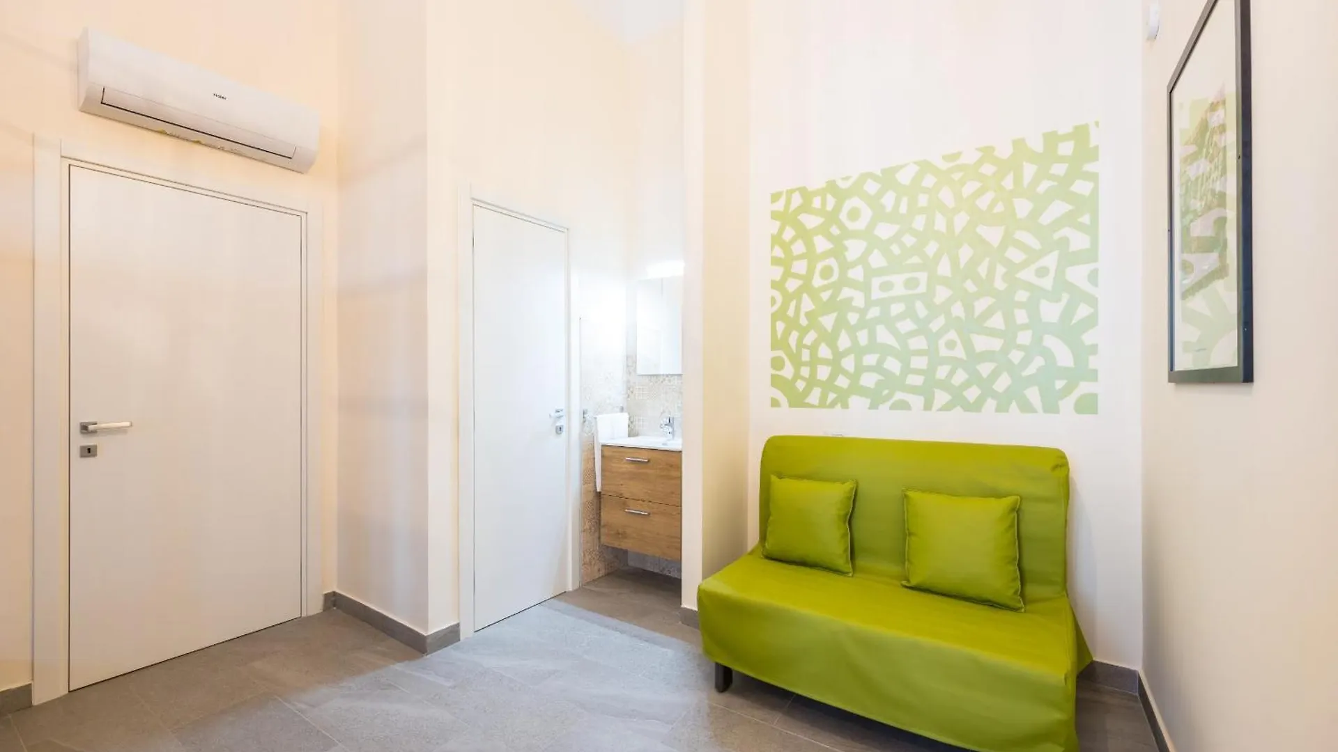 Central Station Housing Apartments II By Wonderful Italy Naples 0*,